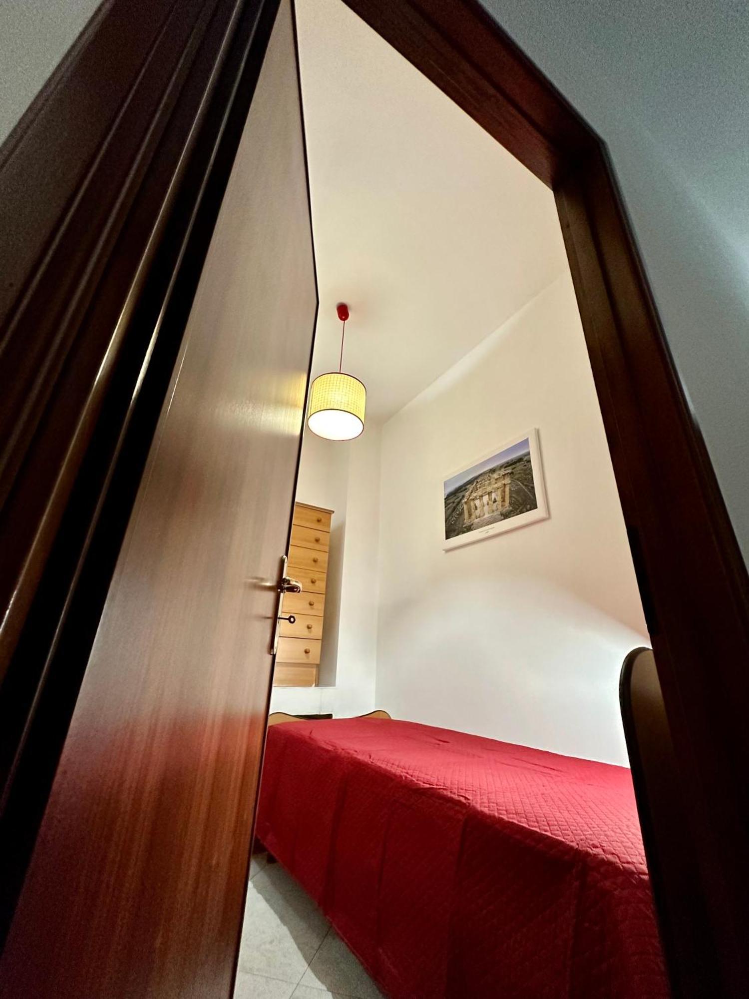 Апартаменты Selinunte Street House Castelvetrano Экстерьер фото